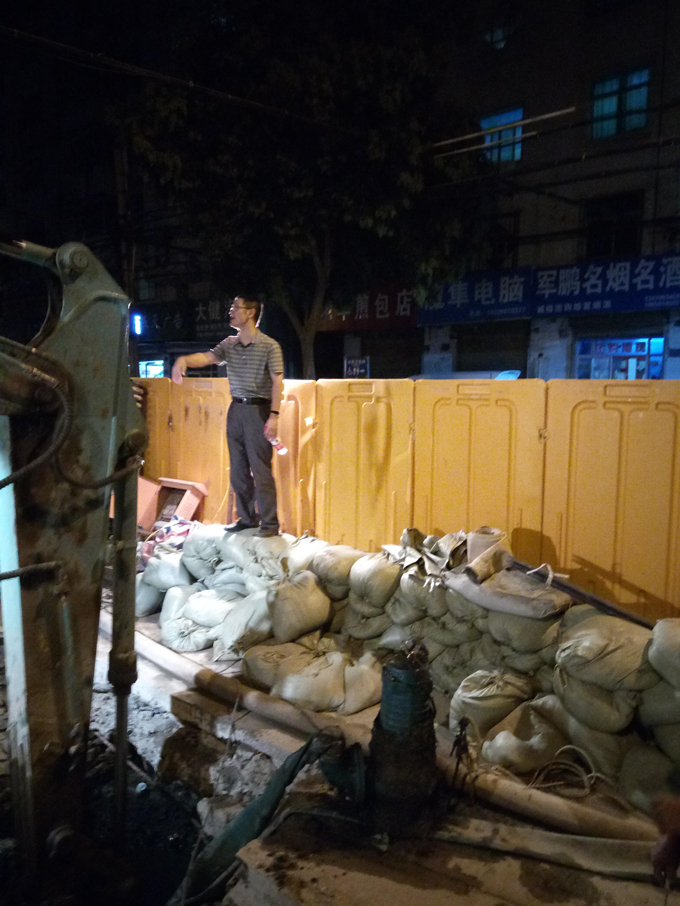 夙夜為公，一路暢通安徽交航總經(jīng)理方申柱帶領(lǐng)項(xiàng)目班子攻克項(xiàng)目難點(diǎn)紀(jì)實(shí)